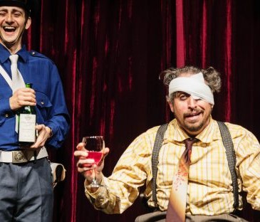 יואב הימן (מתוך ההצגה "חקירה חוזרת בעניין מותו של אנרכיסט מפוקפק"